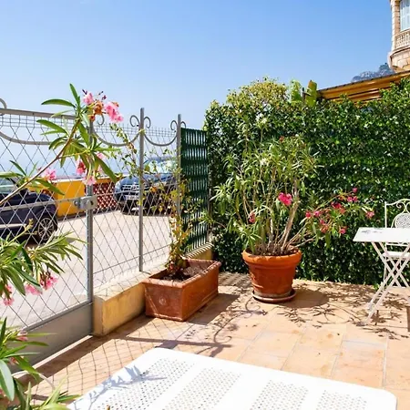 Riviera Palace Appart Beausoleil Ferme 博索莱伊